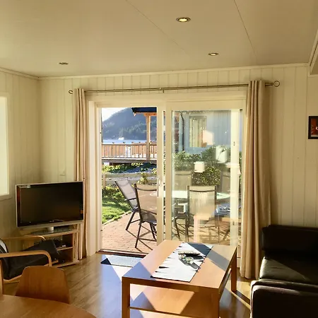 Feriehus Hindrum Fjordsenter Vannvikan