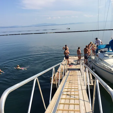 Hindrum Fjordsenter *