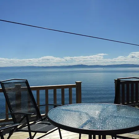 Hindrum Fjordsenter Holiday home *