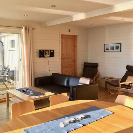 Hindrum Fjordsenter Feriehus Vannvikan