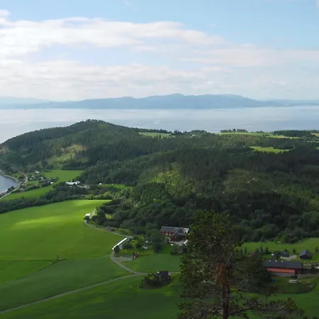 Hindrum Fjordsenter Feriehus Vannvikan